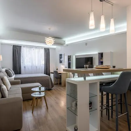 Winterfell Apartment